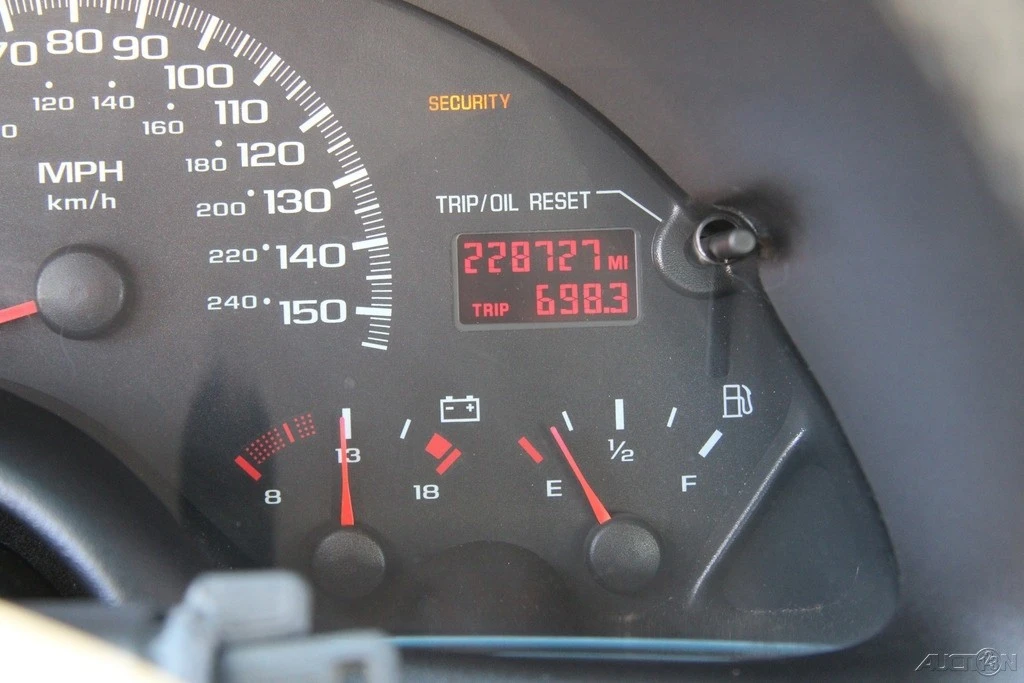 2001 Chevrolet Camaro 4th Gen - Image 17 of 21
