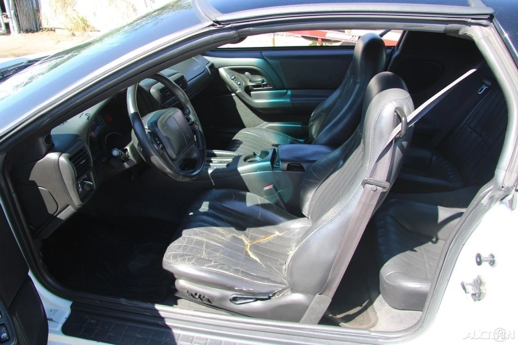 2001 Chevrolet Camaro 4th Gen - Image 14 of 21