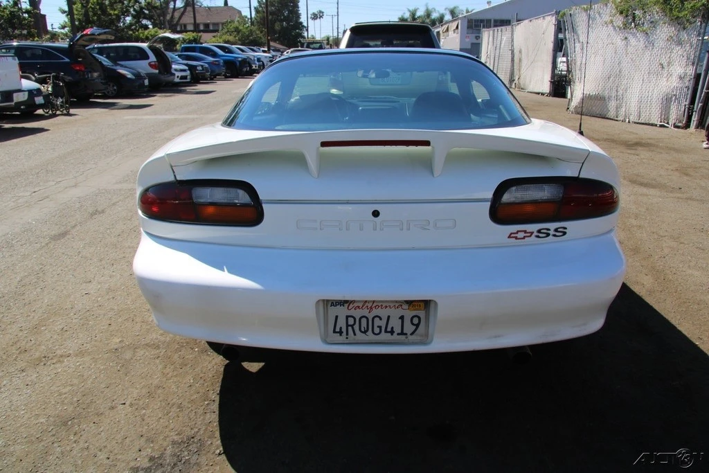2001 Chevrolet Camaro 4th Gen - Image 6 of 21
