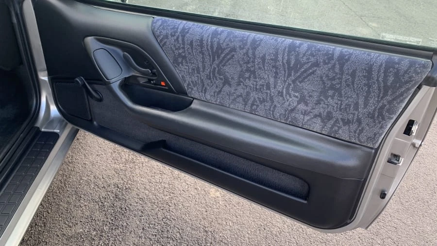 2001 Chevrolet Camaro 4th Gen - Image 11 of 13