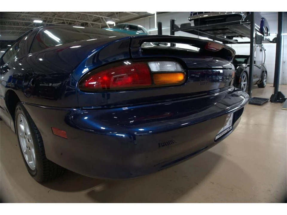 2001 Chevrolet Camaro 4th Gen - Image 18 of 31