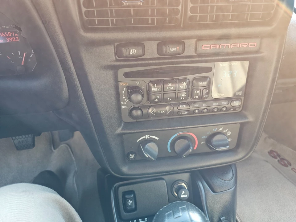 2001 Chevrolet Camaro 4th Gen - Image 18 of 21