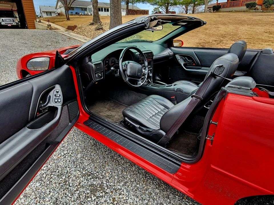 2001 Chevrolet Camaro 4th Gen - Image 12 of 20