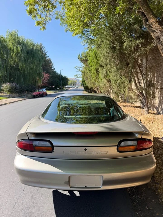 2001 Chevrolet Camaro 4th Gen - Image 11 of 13