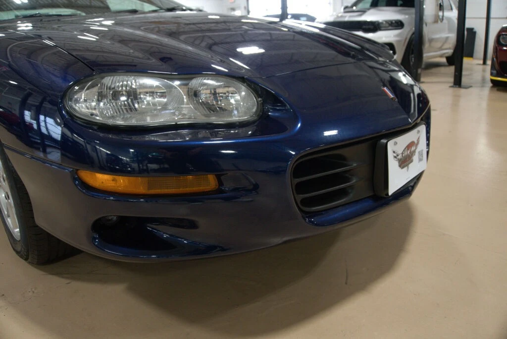 2001 Chevrolet - Image 9 of 31