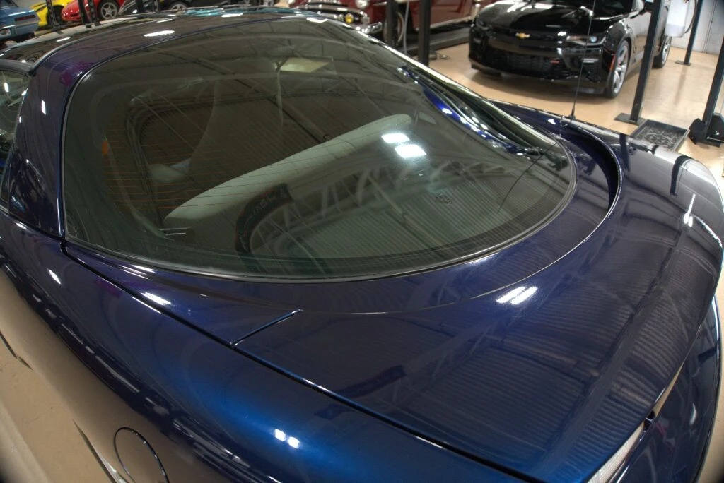 2001 Chevrolet - Image 17 of 31