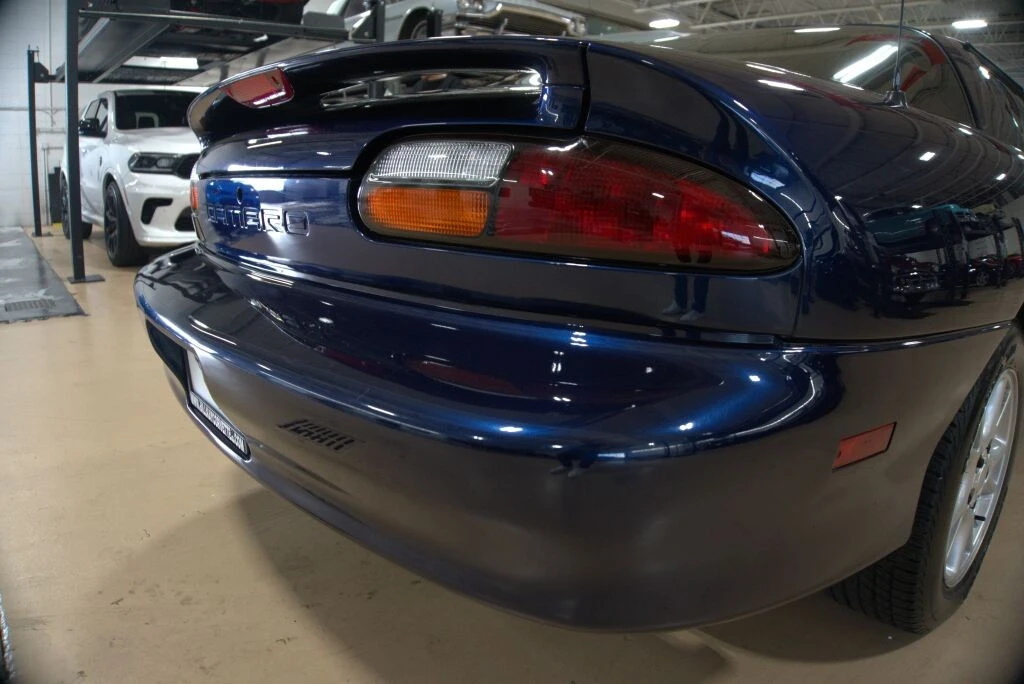 2001 Chevrolet - Image 19 of 31