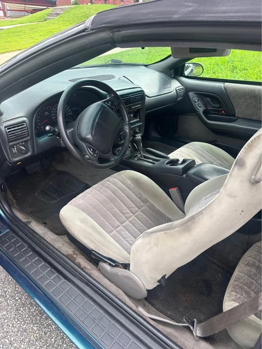 2001 Chevrolet Camaro 4th Gen - Image 7 of 9