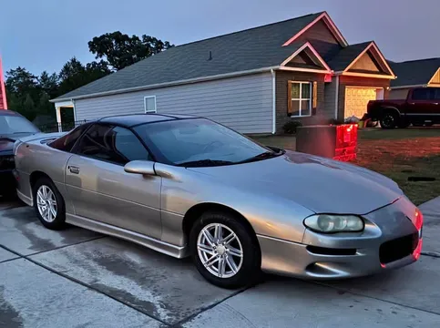 2001 Chevrolet Camaro Convertible 2D