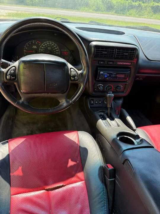 2001 Chevrolet Camaro 4th Gen - Image 11 of 14