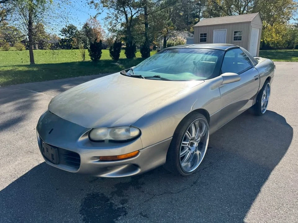 2001 Chevrolet Camaro 4th Gen - Image 7 of 11