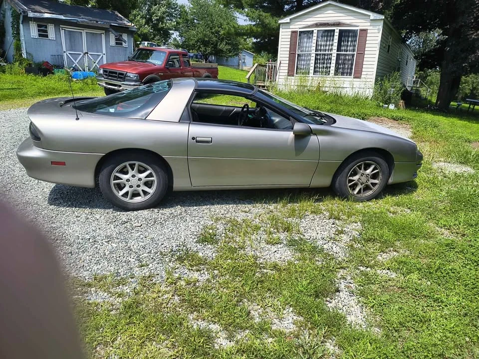 2001 Chevrolet Camaro 4th Gen - Image 4 of 6