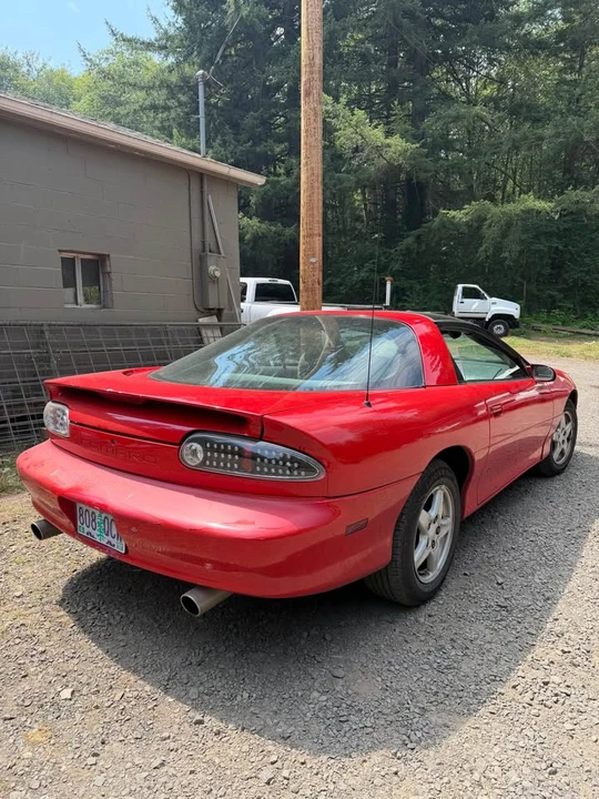 2001 Chevrolet Camaro 4th Gen - Image 6 of 6