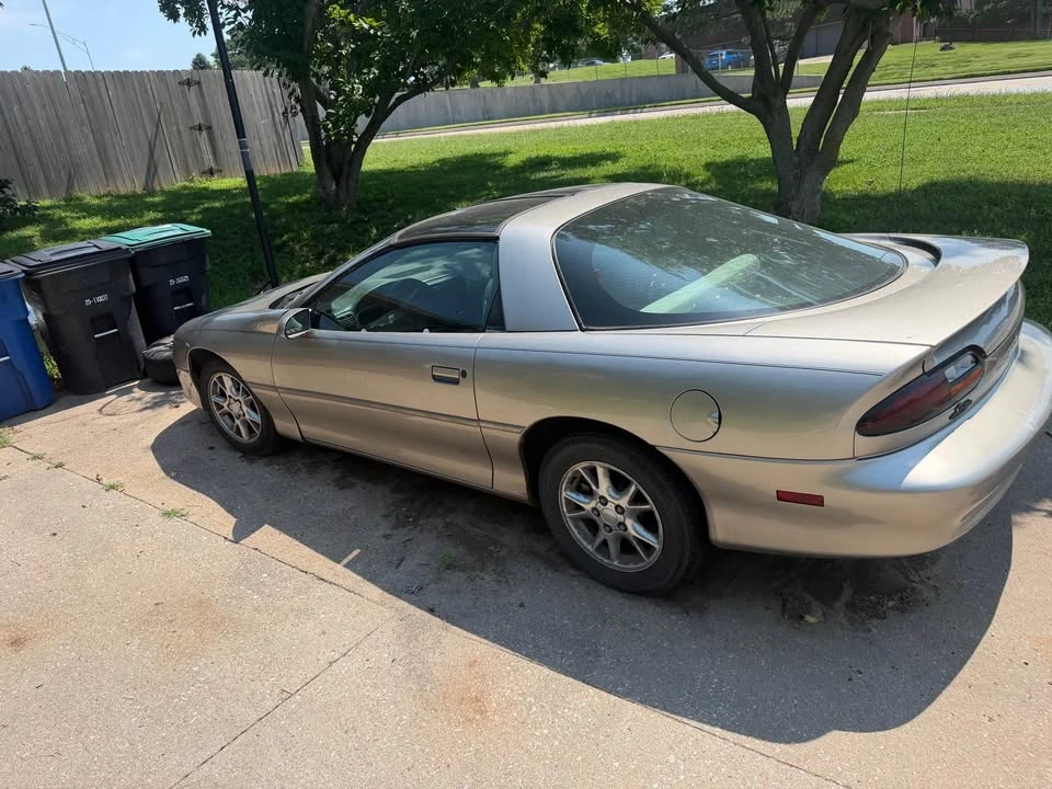2001 Chevrolet Camaro 4th Gen - Image 4 of 5