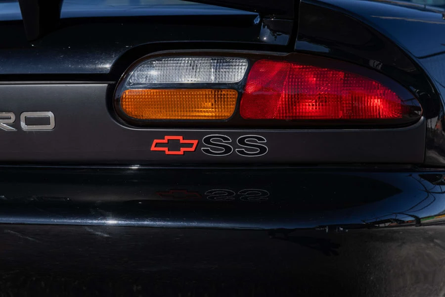 2001 Chevrolet Camaro 4th Gen - Image 11 of 31