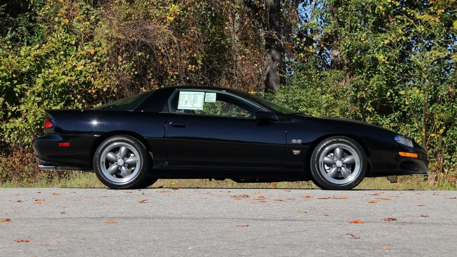 2001 Chevrolet Camaro SS 4th Gen - Image 8 of 29