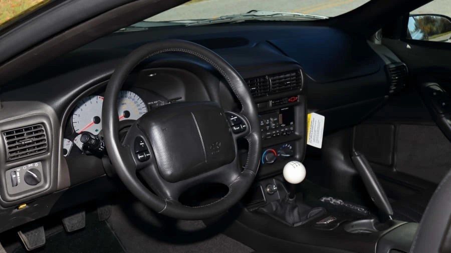 2001 Chevrolet Camaro SS 4th Gen - Image 9 of 29