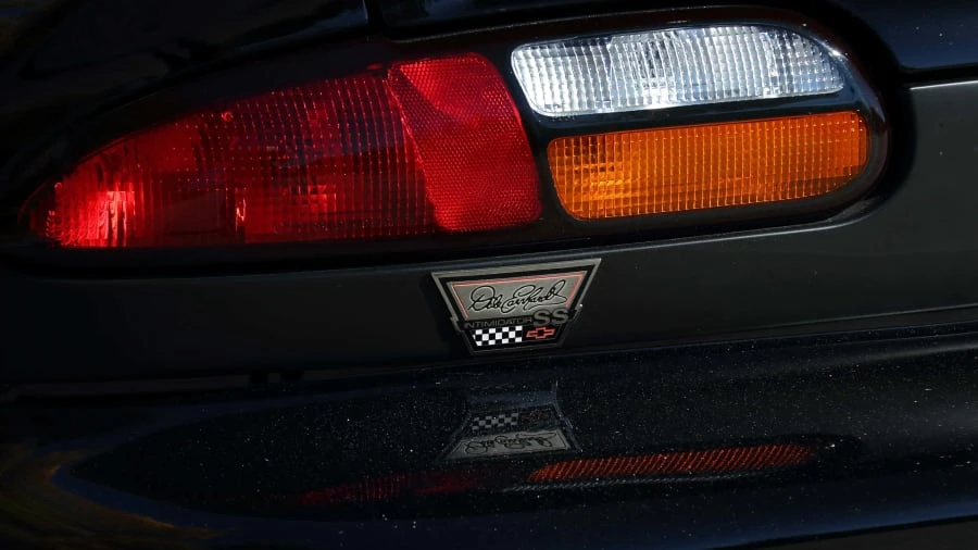 2001 Chevrolet Camaro SS 4th Gen - Image 18 of 29