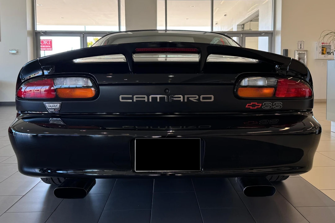 2001 Chevrolet Camaro SS 4th Gen - Image 5 of 31