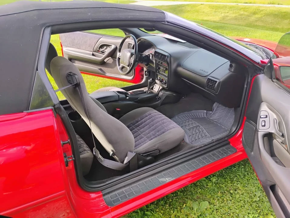 2001 Chevrolet Camaro 4th Gen - Image 6 of 6