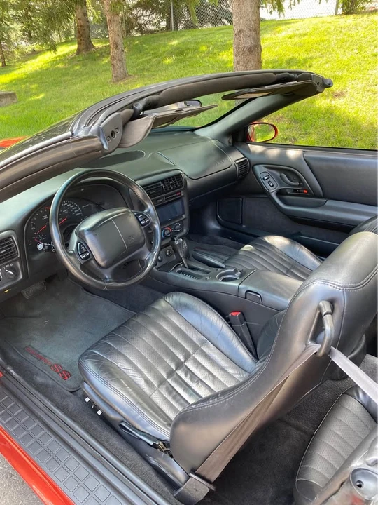 2001 Chevrolet Camaro 4th Gen - Image 3 of 8