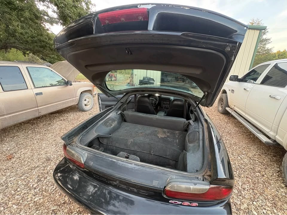 2001 Chevrolet Camaro 4th Gen - Image 9 of 20