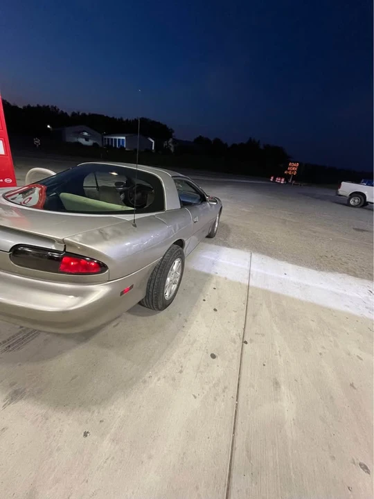 2001 Chevrolet Camaro 4th Gen - Image 3 of 7