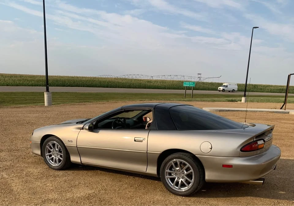 2001 Chevrolet Camaro 4th Gen - Image 3 of 9