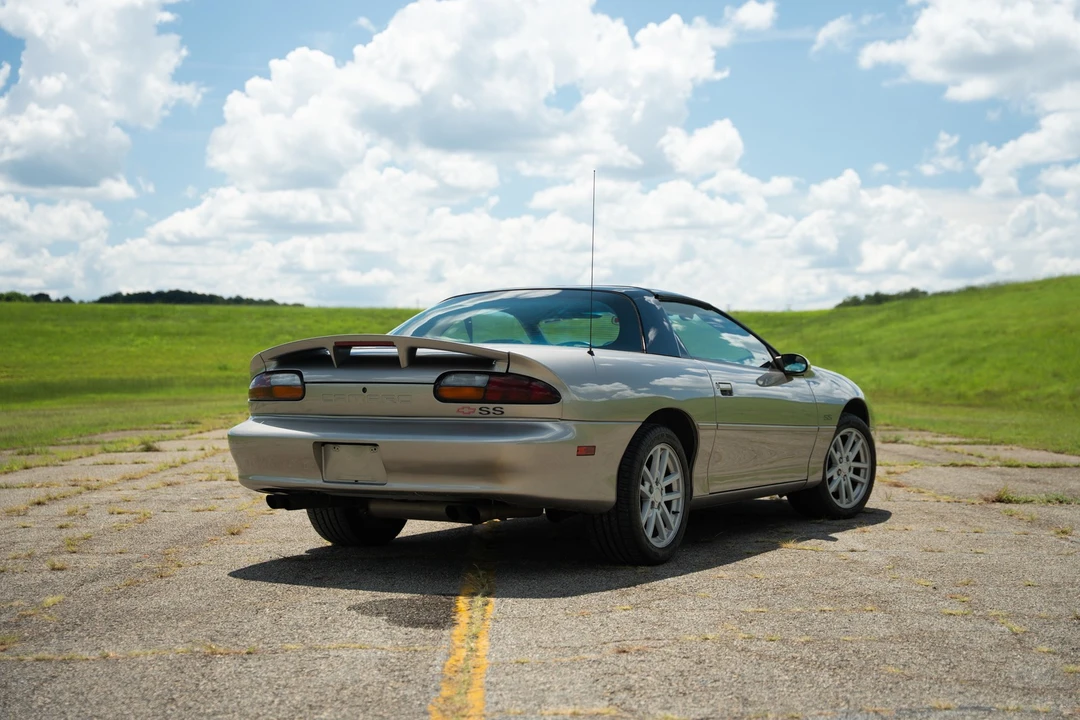 2001 Chevrolet Camaro SS 4th Gen - Image 14 of 31