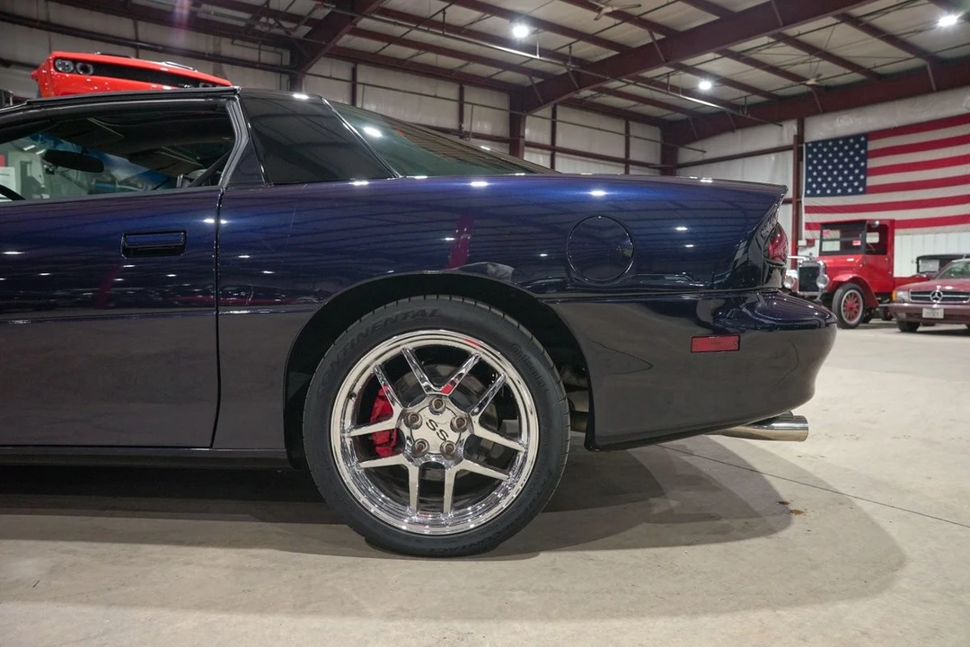 2001 Chevrolet Camaro SS 4th Gen - Image 5 of 21
