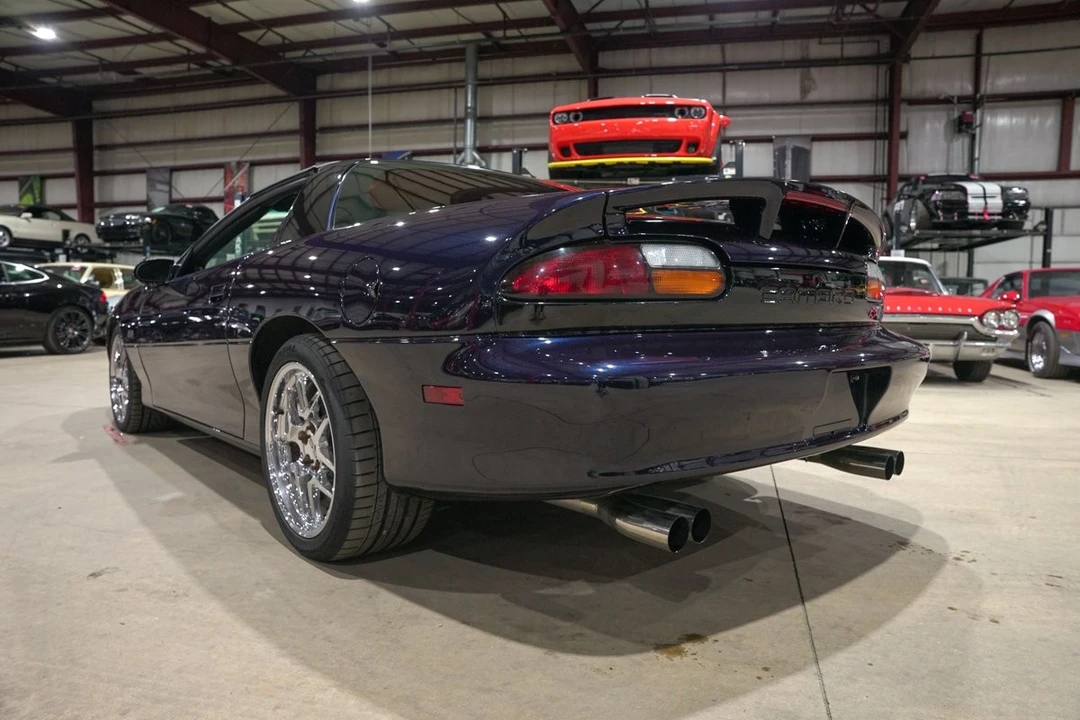 2001 Chevrolet Camaro SS 4th Gen - Image 6 of 21