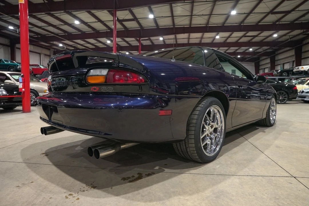 2001 Chevrolet Camaro SS 4th Gen - Image 8 of 21