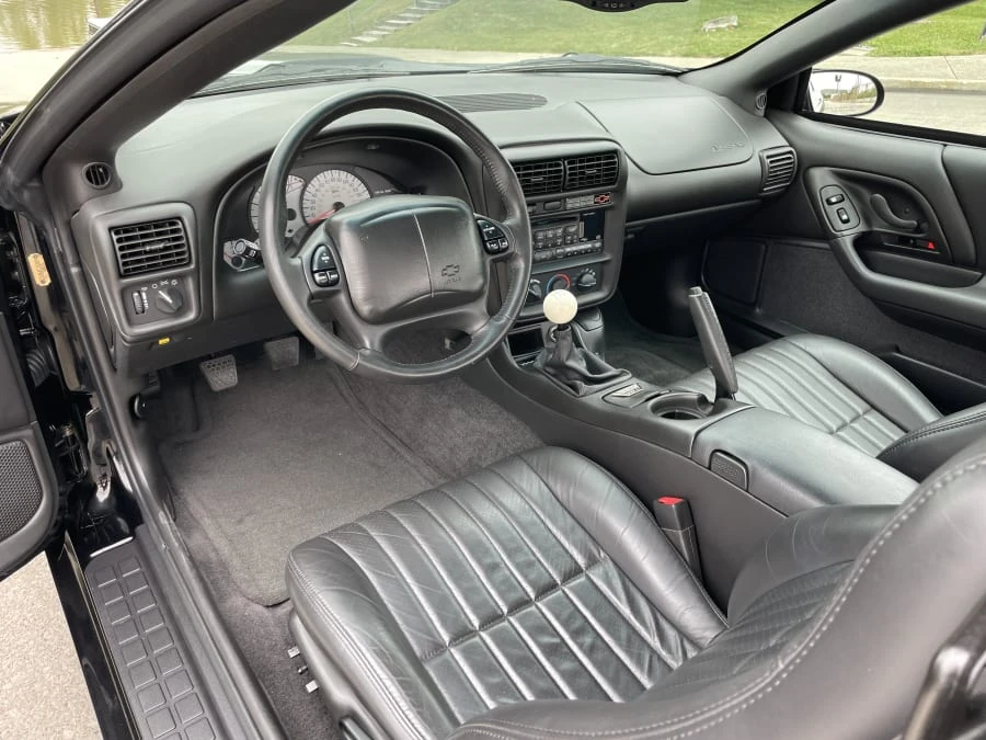 2001 Chevrolet Camaro SS 4th Gen - Image 22 of 31