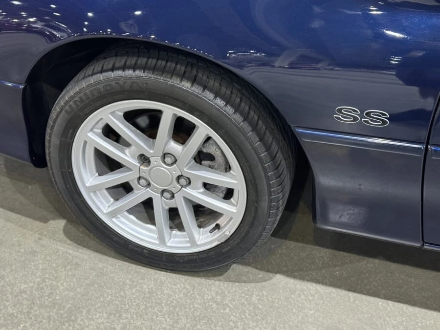 2001 Chevrolet Camaro SS 4th Gen - Image 4 of 8
