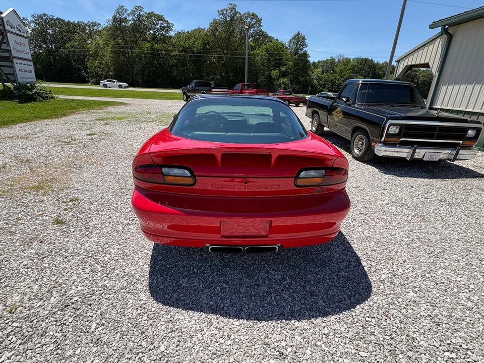 2001 Chevrolet Camaro SS 4th Gen - Image 7 of 31