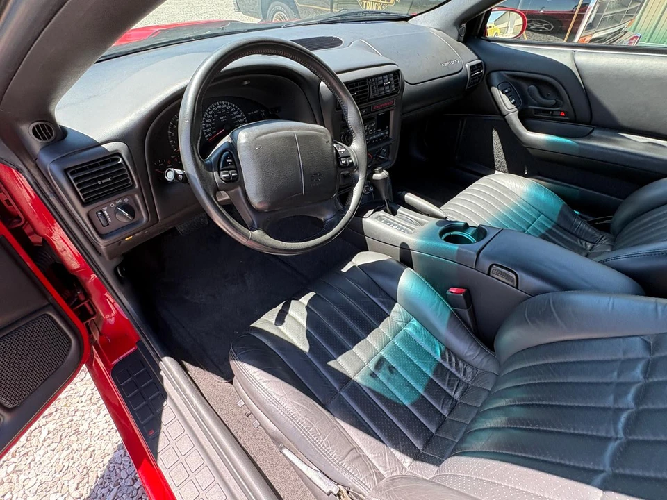 2001 Chevrolet Camaro SS 4th Gen - Image 30 of 31