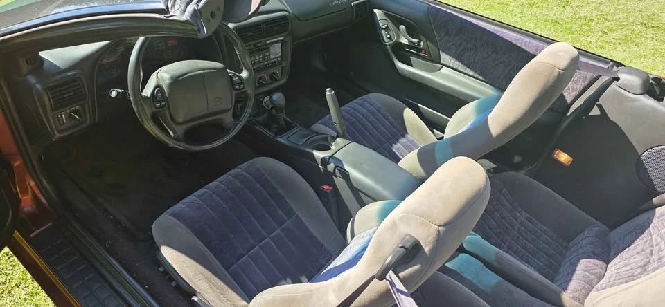 2001 Chevrolet Camaro SS 4th Gen - Image 6 of 11