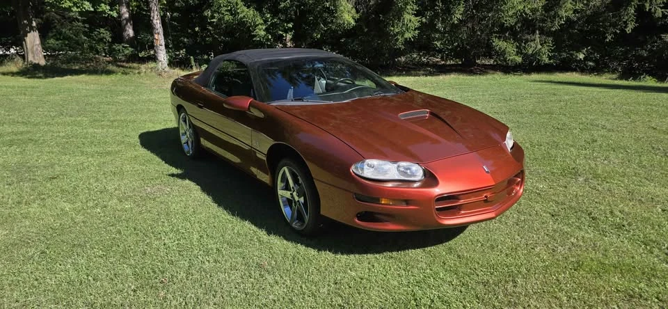 2001 Chevrolet Camaro SS 4th Gen - Image 2 of 11