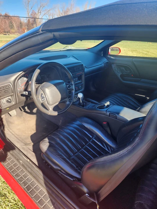 2001 Chevrolet Camaro SS 4th Gen - Image 8 of 10