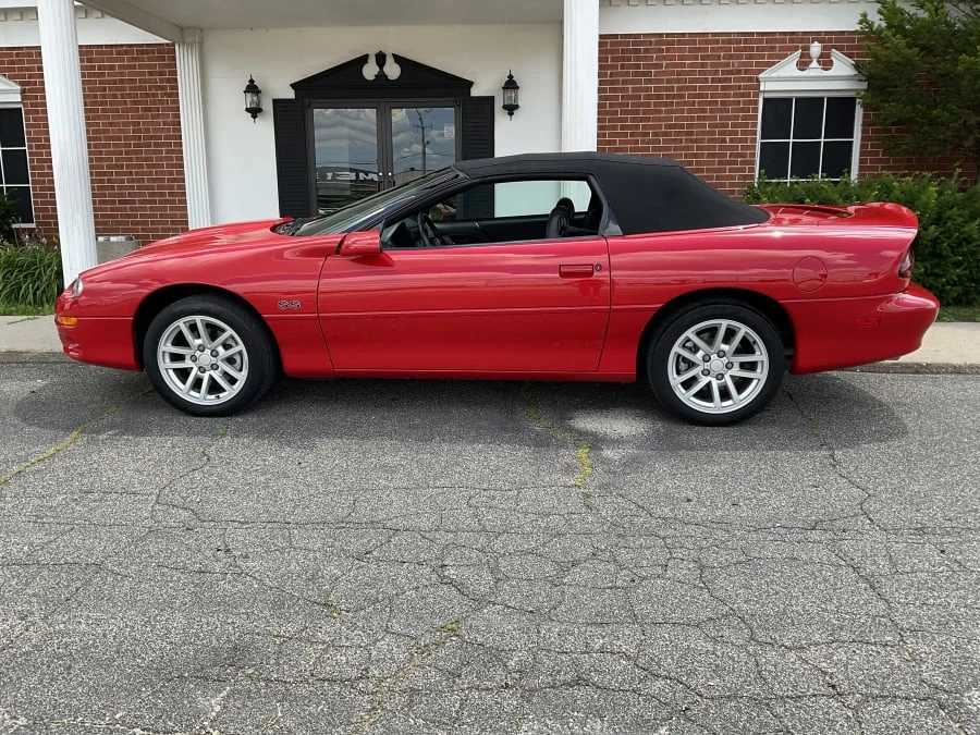 2001 Chevrolet Camaro SS 4th Gen - Image 2 of 12