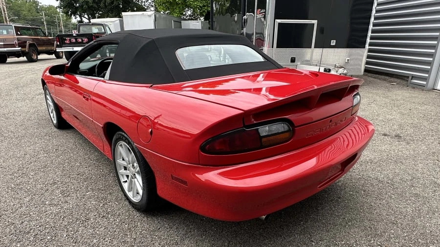 2001 Chevrolet Camaro SS 4th Gen - Image 8 of 31