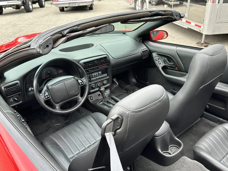 2001 Chevrolet Camaro SS 4th Gen - Image 24 of 31