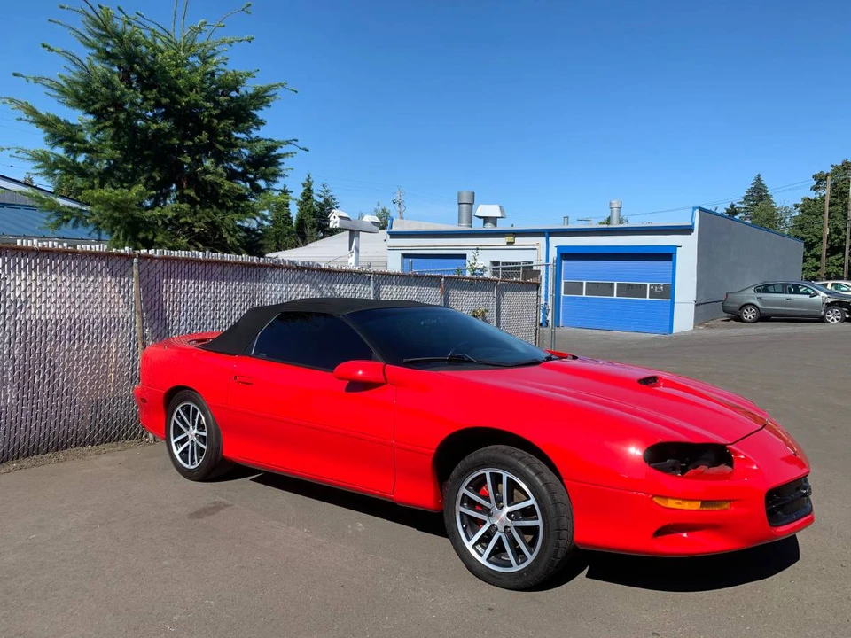 2001 Chevrolet Camaro SS 4th Gen - Image 11 of 15
