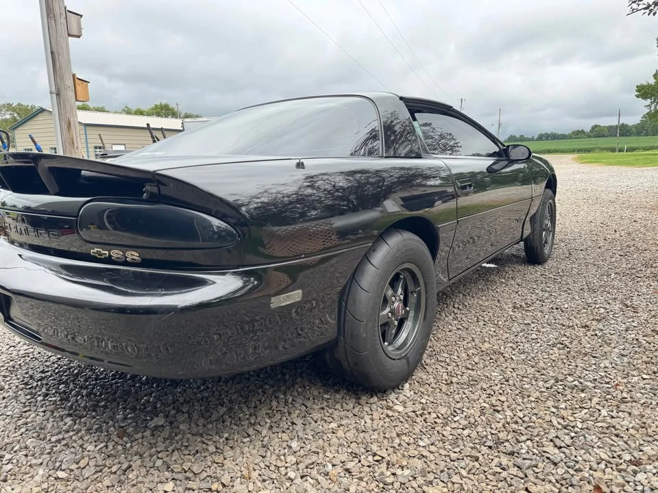 2001 Chevrolet Camaro SS 4th Gen - Image 2 of 7