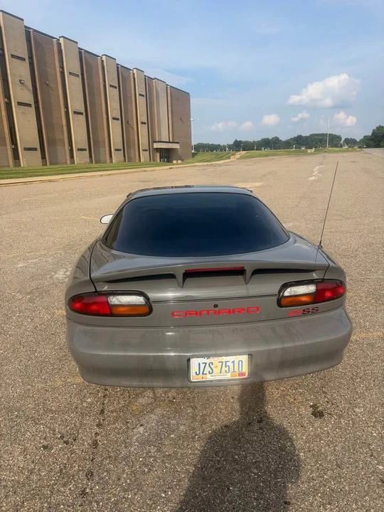 2001 Chevrolet Camaro SS 4th Gen - Image 4 of 8