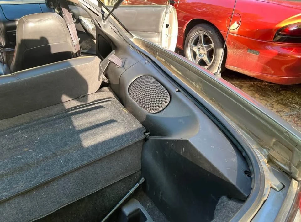 2001 Chevrolet Camaro SS 4th Gen - Image 12 of 18