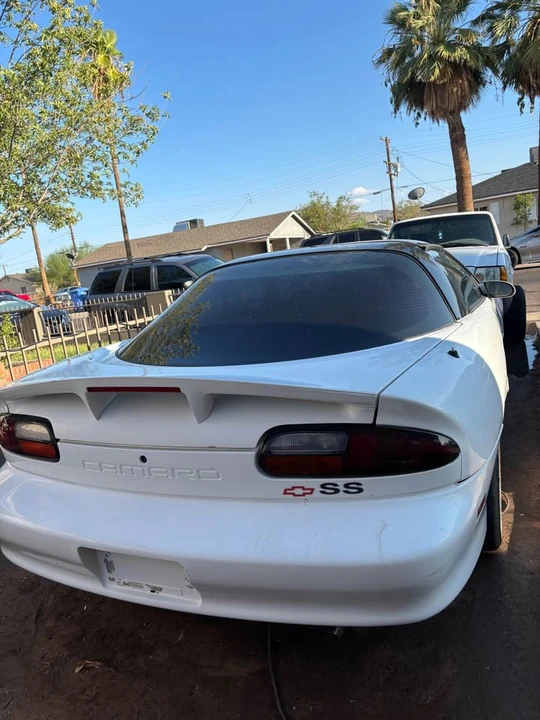 2001 Chevrolet Camaro SS 4th Gen - Image 8 of 20