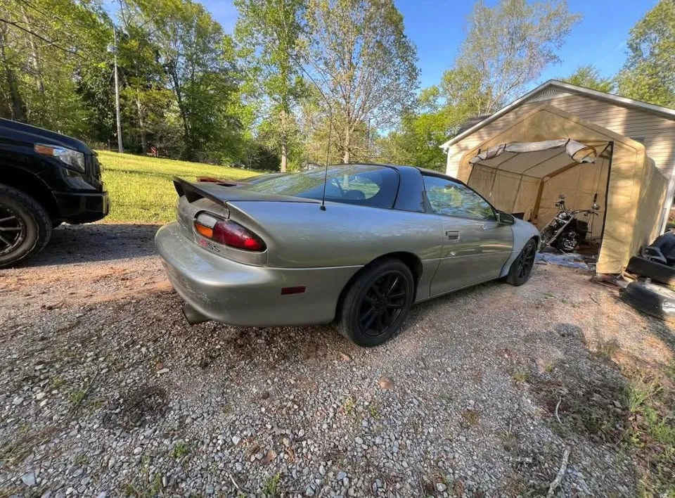 2001 Chevrolet Camaro SS 4th Gen - Image 3 of 18