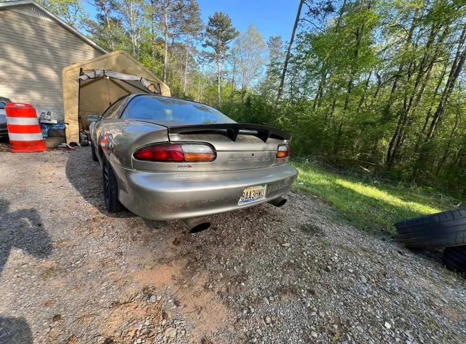 2001 Chevrolet Camaro SS 4th Gen - Image 2 of 18