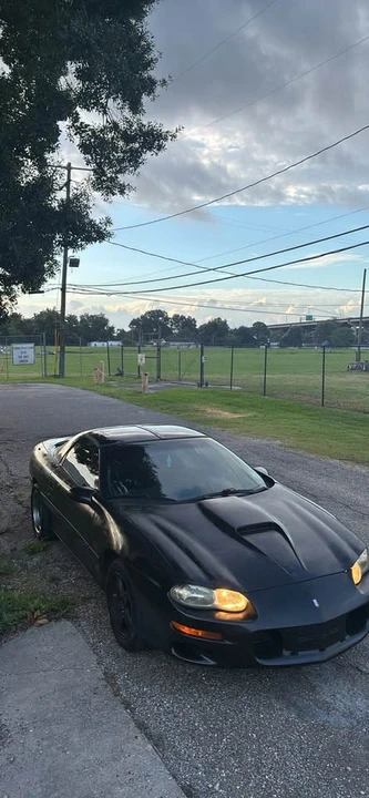 2001 Chevrolet Camaro SS 4th Gen - Image 2 of 4